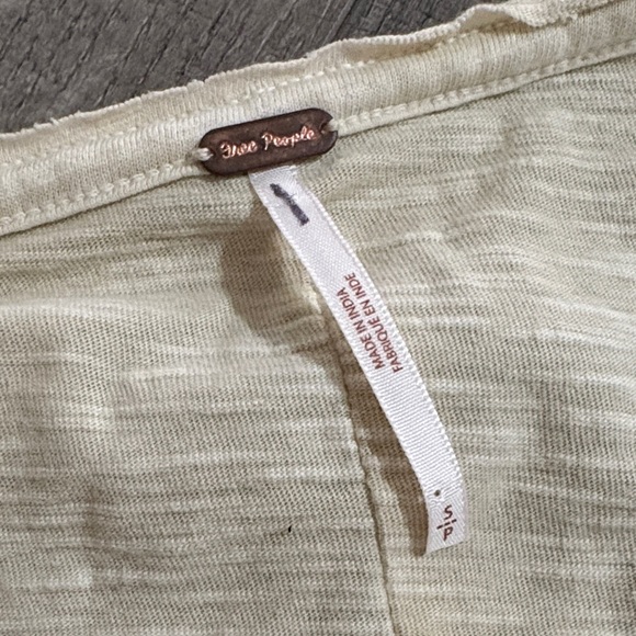 🖤Free People NWOT Embroidered Oversized Top🖤 - Picture 5 of 7